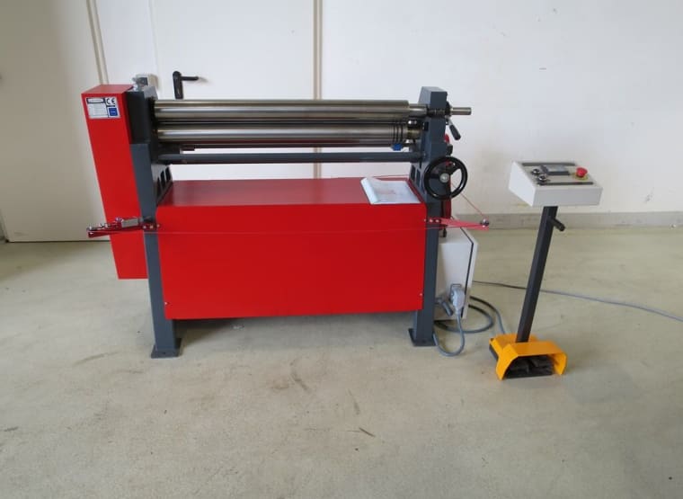 AKYAPAK AS 90-10 / 3,0 Sheet metal bending machine