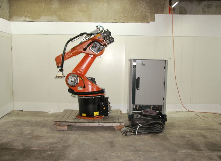 KUKA KR 60-3 Industrial robot