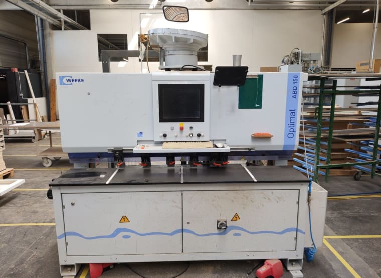 WEEKE ABD 150 NC gesteuerte Bohr und Dübeleintreibmaschine