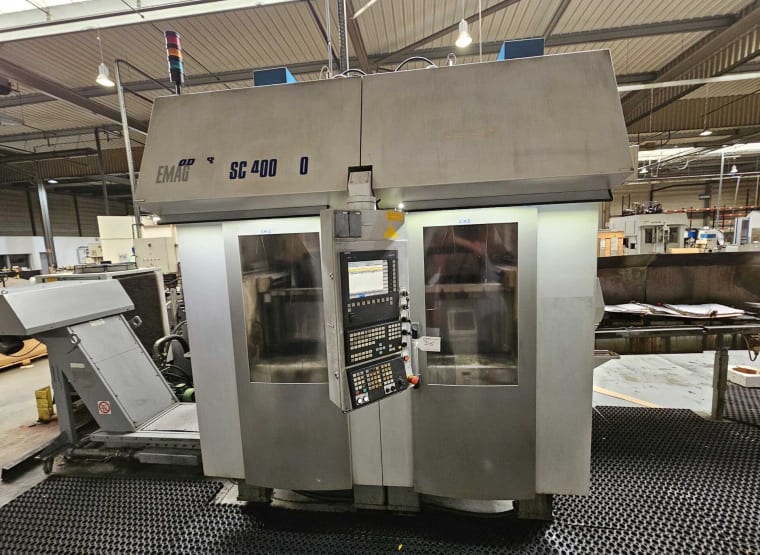 Centro di lavoro verticale EMAG VSC 400 DUO