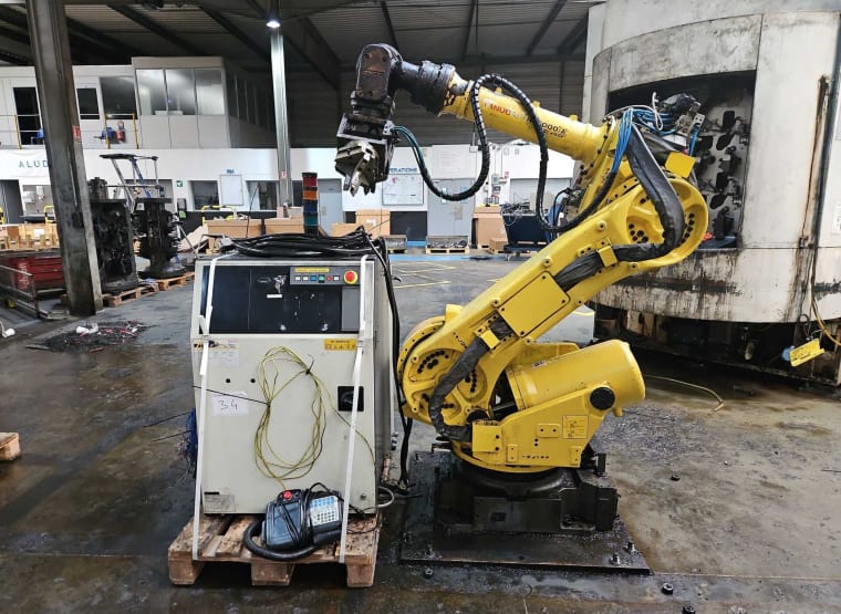 FANUC R-2000iA/165F Průmyslový robot