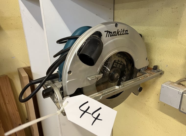 MAKITA 5903R Handkreissäge