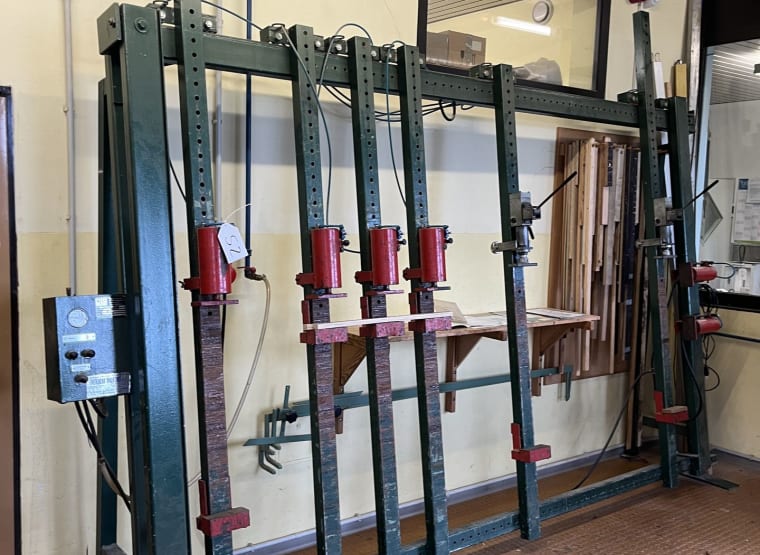 HESS VARIANT Frame press