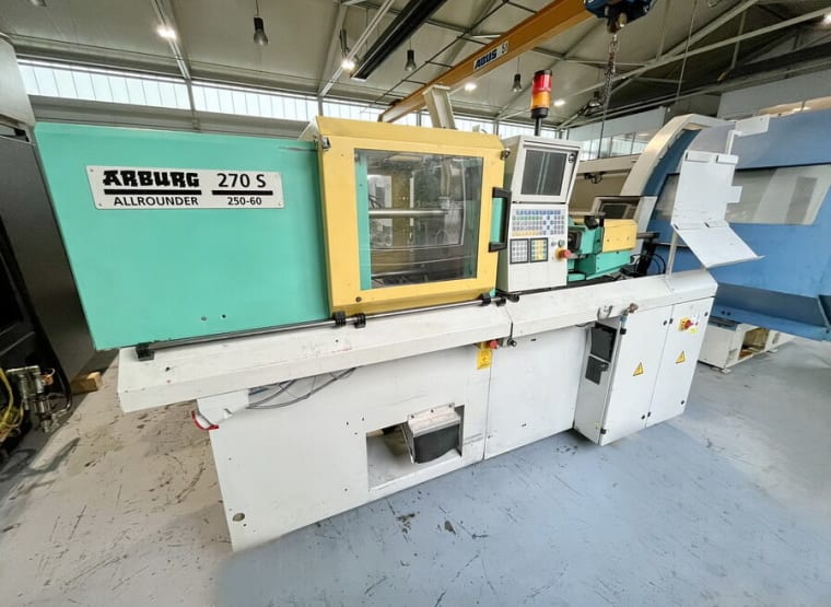 ARBURG A2701 K Injection molding machine