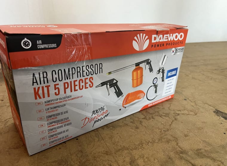 Kit de Compresor de Aire 5 Piezas DAEWOO DAC5SET