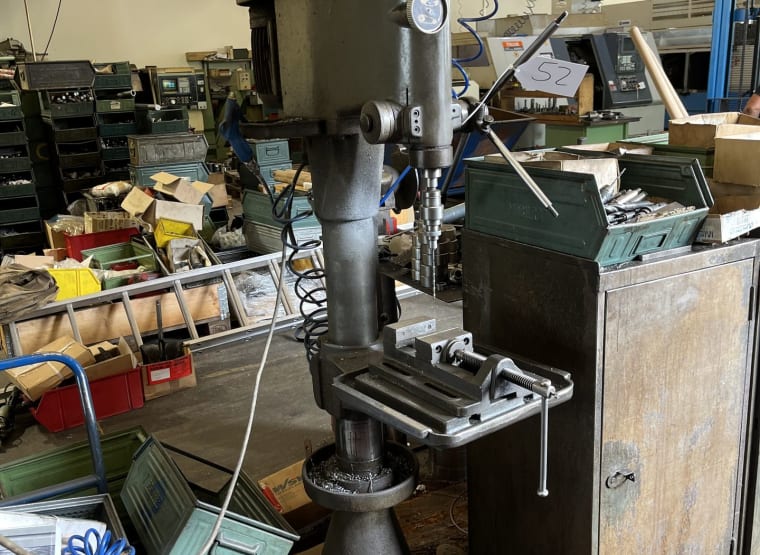 FLOTT Pillar drilling machine