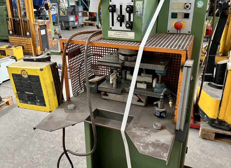 HANS SCHOEN FES C Hydraulic press