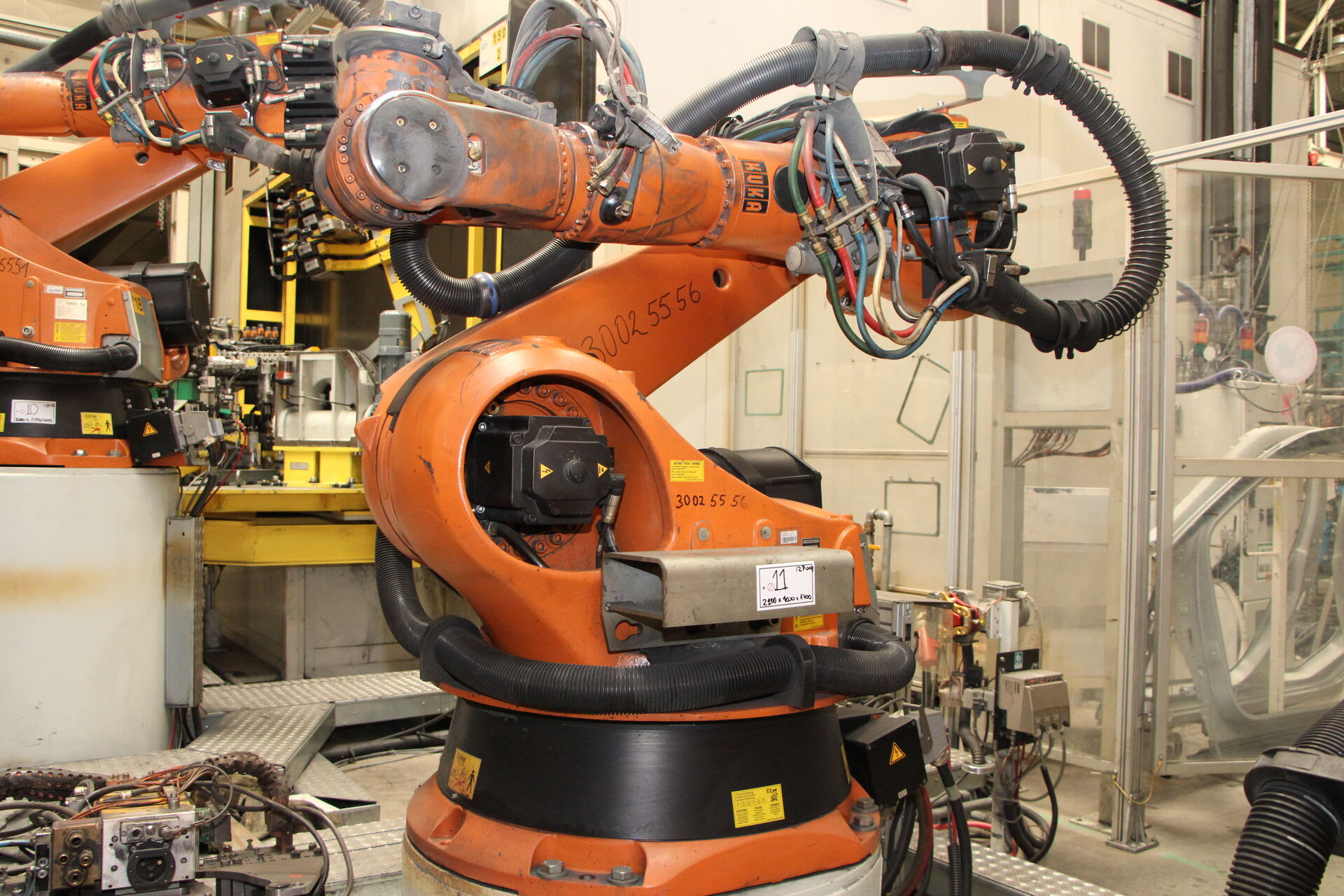 FANUC & KUKA Industrial Robots from a Czech Car Manufacturer no