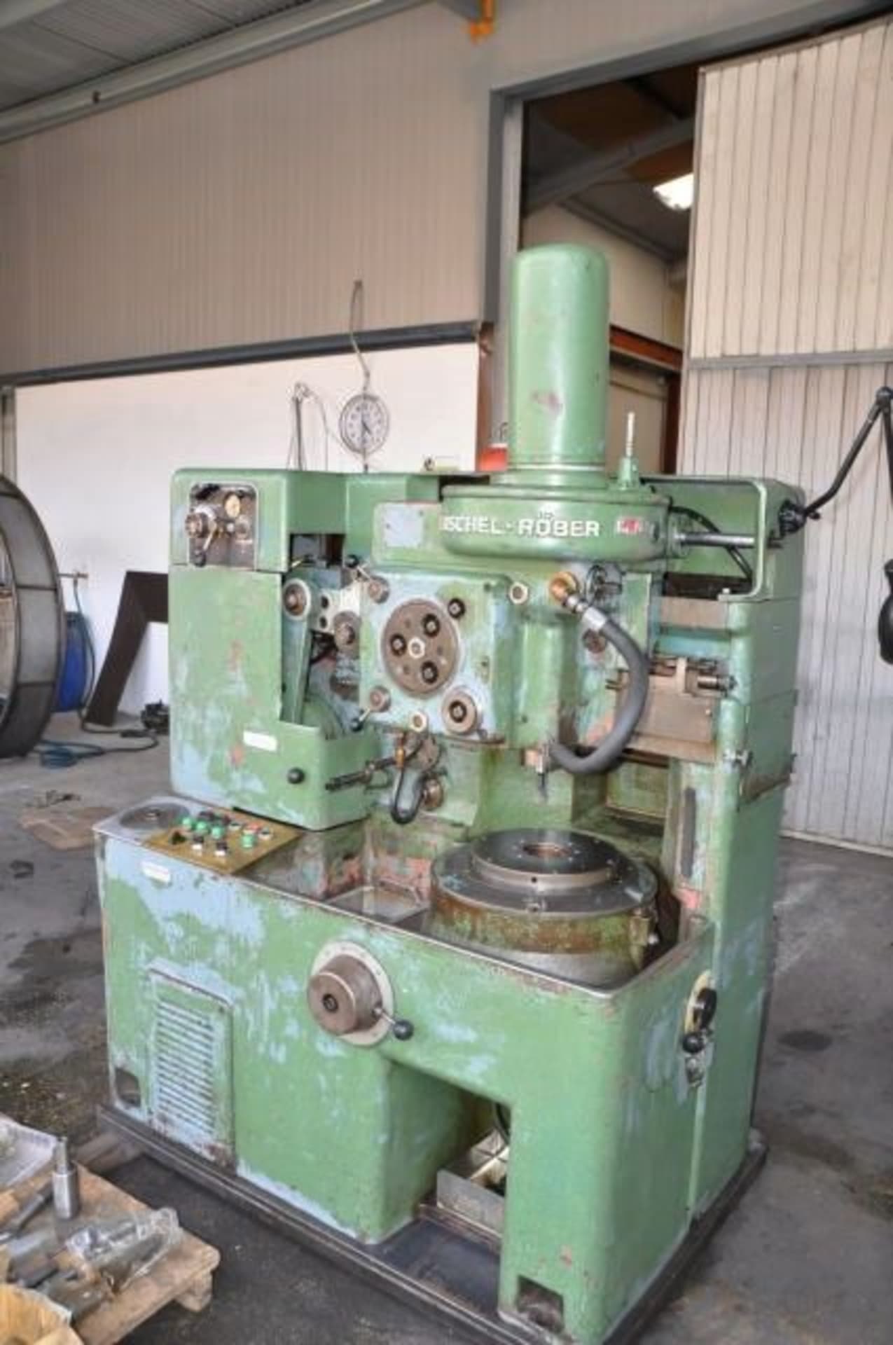 HENSCHEL-WERKE AG KASSEL Gear Cutting Machine: compra usato