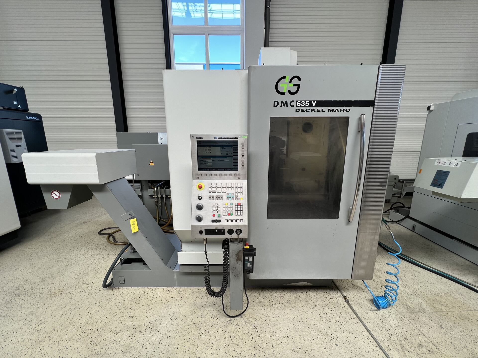 DMG DMC 635V 3-Achs-Vertikal-Bearbeitungszentrum gebraucht