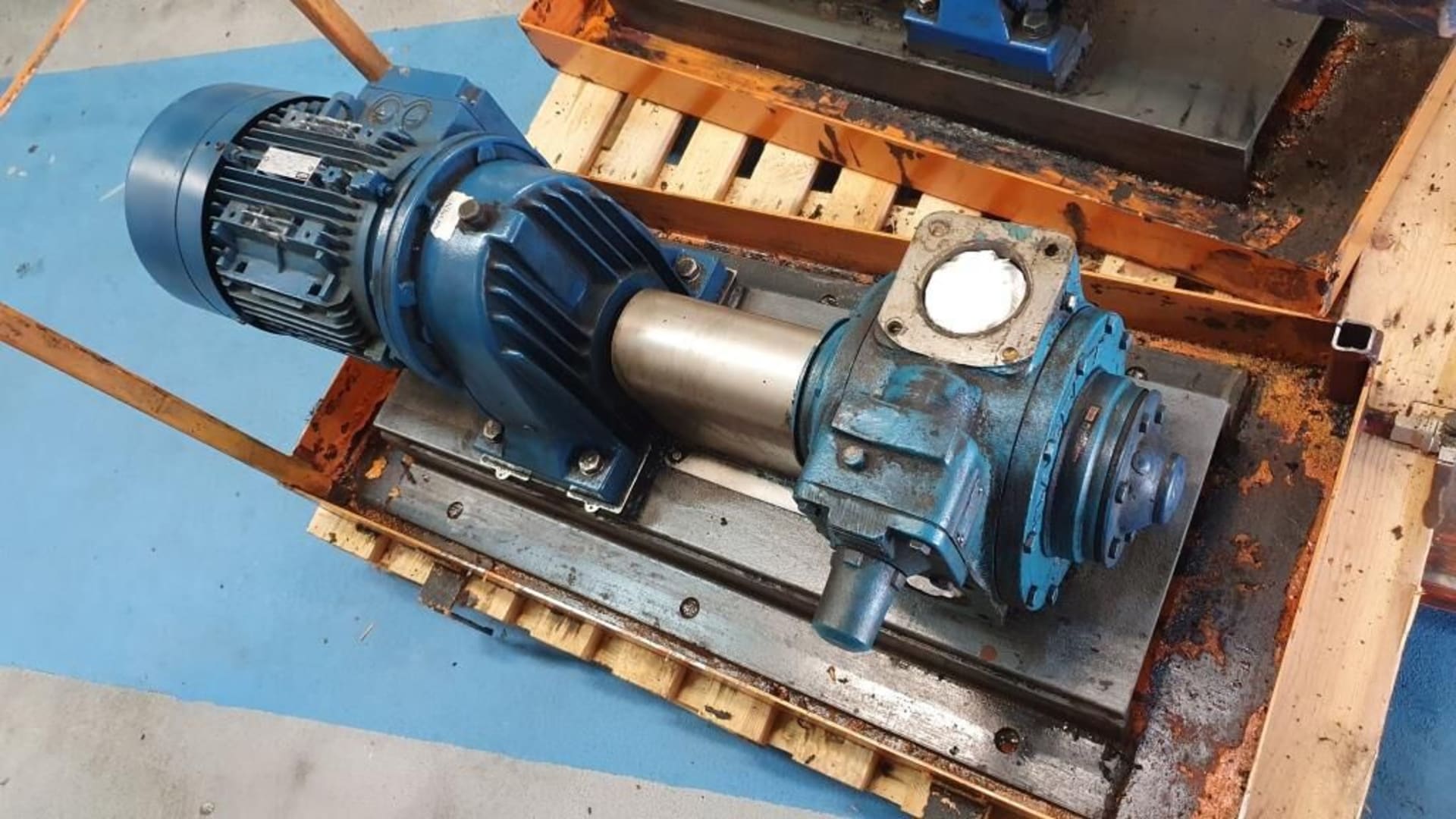 BLACKMER TXD3E 44A1 Rotary Vane Pump buy used