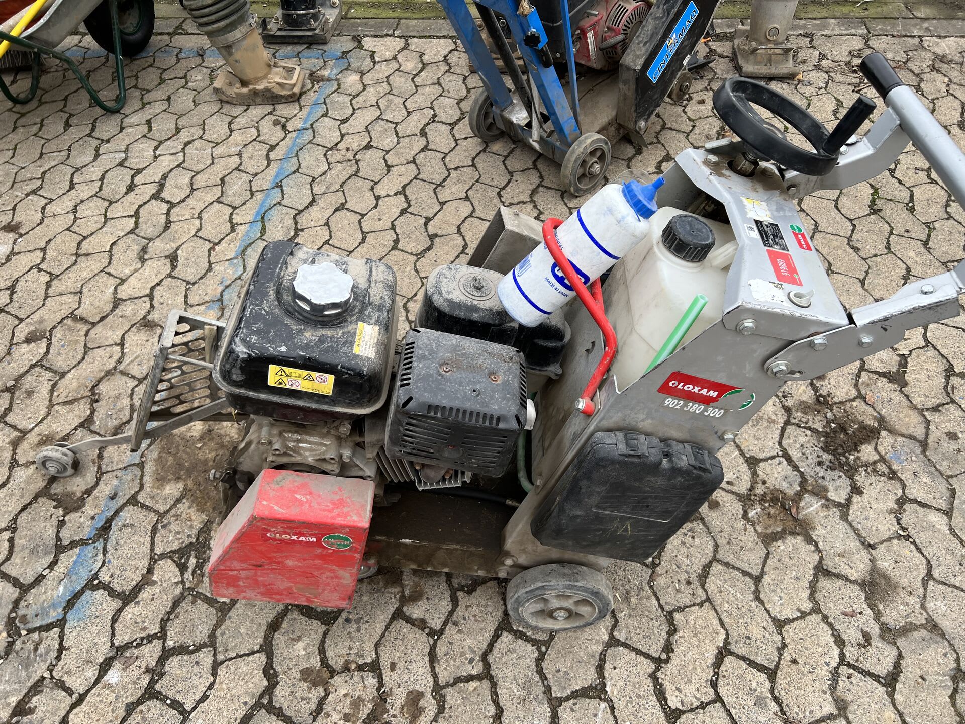 2015 Husqvarna FS400LV 18" Walk-Behind Concrete Floor Self Propelled
