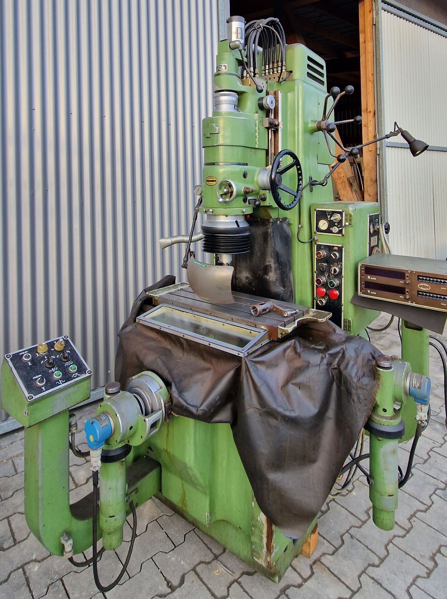 MOORE G 18 Jig Grinding Machine d'occasion