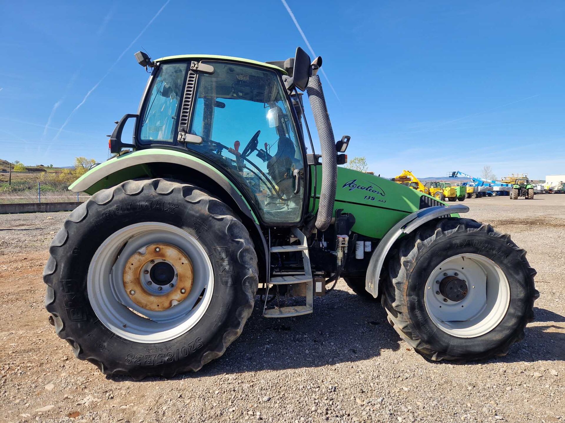 ▷ DEUTZ-FAHR AGROTRON 135 MK 3 Farm Tractor: buy used