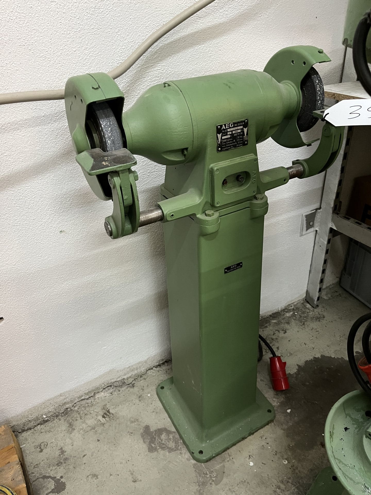 AEG 800WSB Double bench grinder buy used