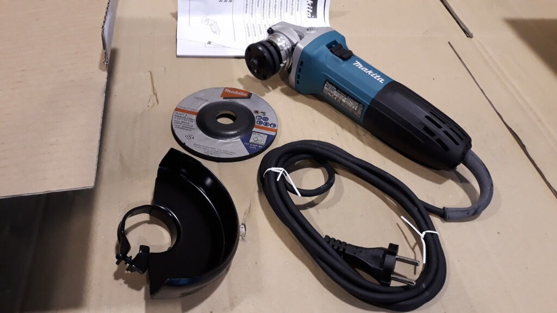Makita best sale 4530 grinder