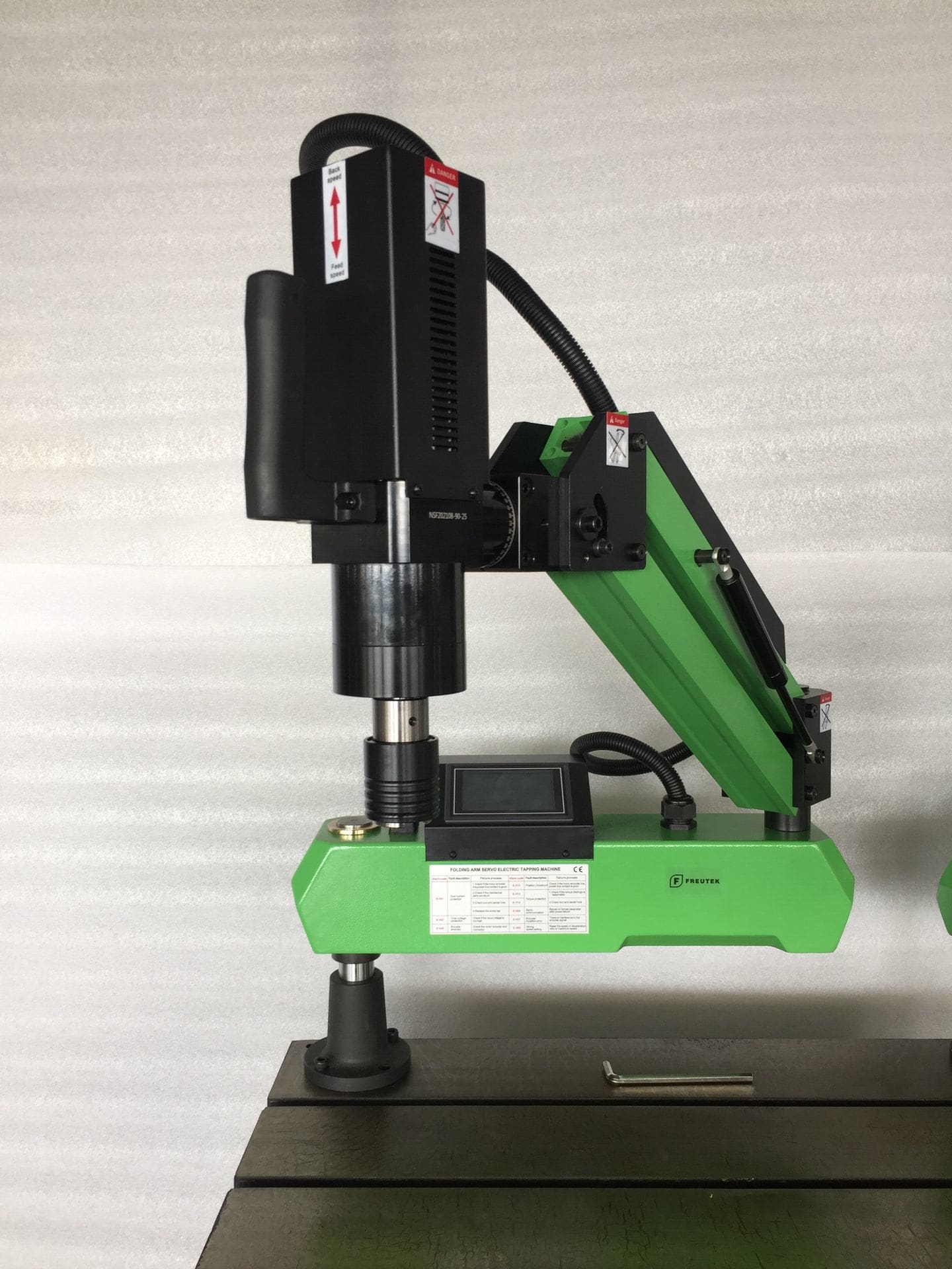 FREUTEK LON0004 I Tapping machine ISO M6 30 buy used