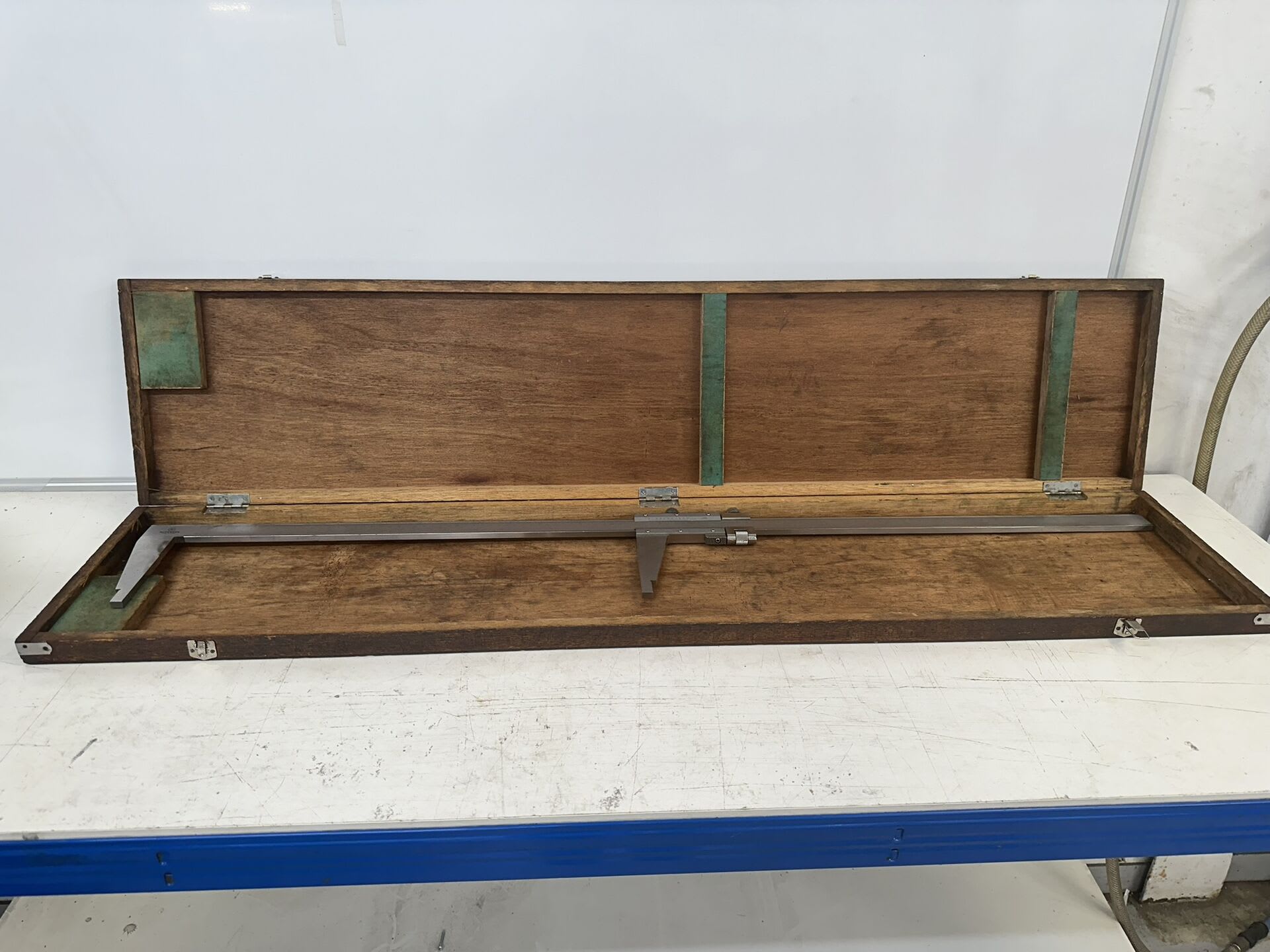 Mitutoyo 1000mm store vernier
