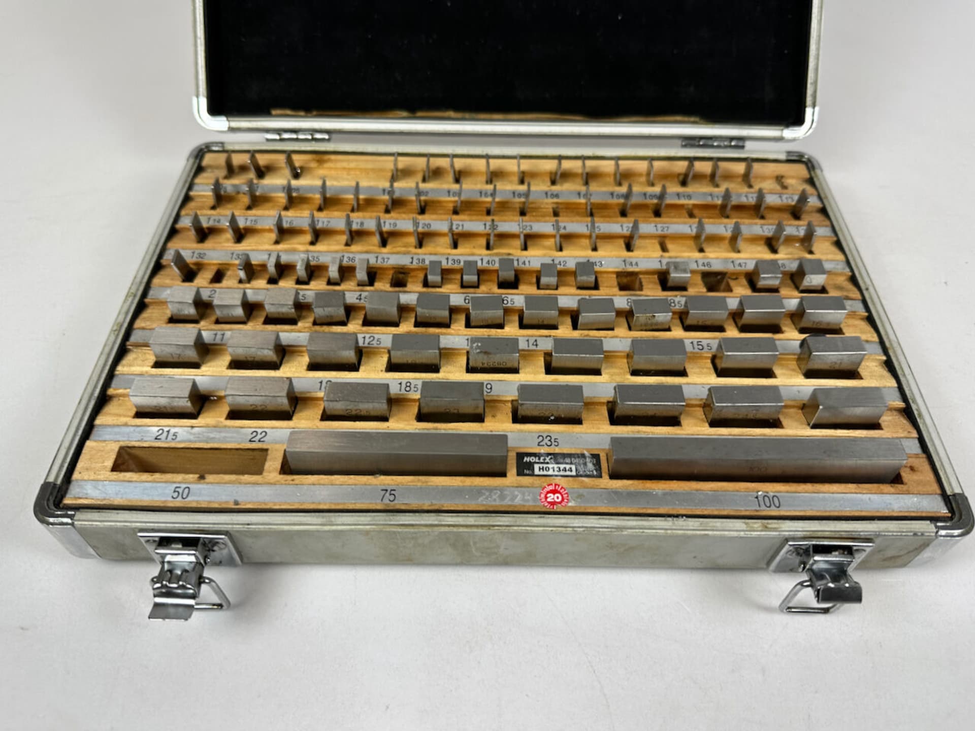 HOLEX 48 0450 Parallel gauge block set, tolerance class 1