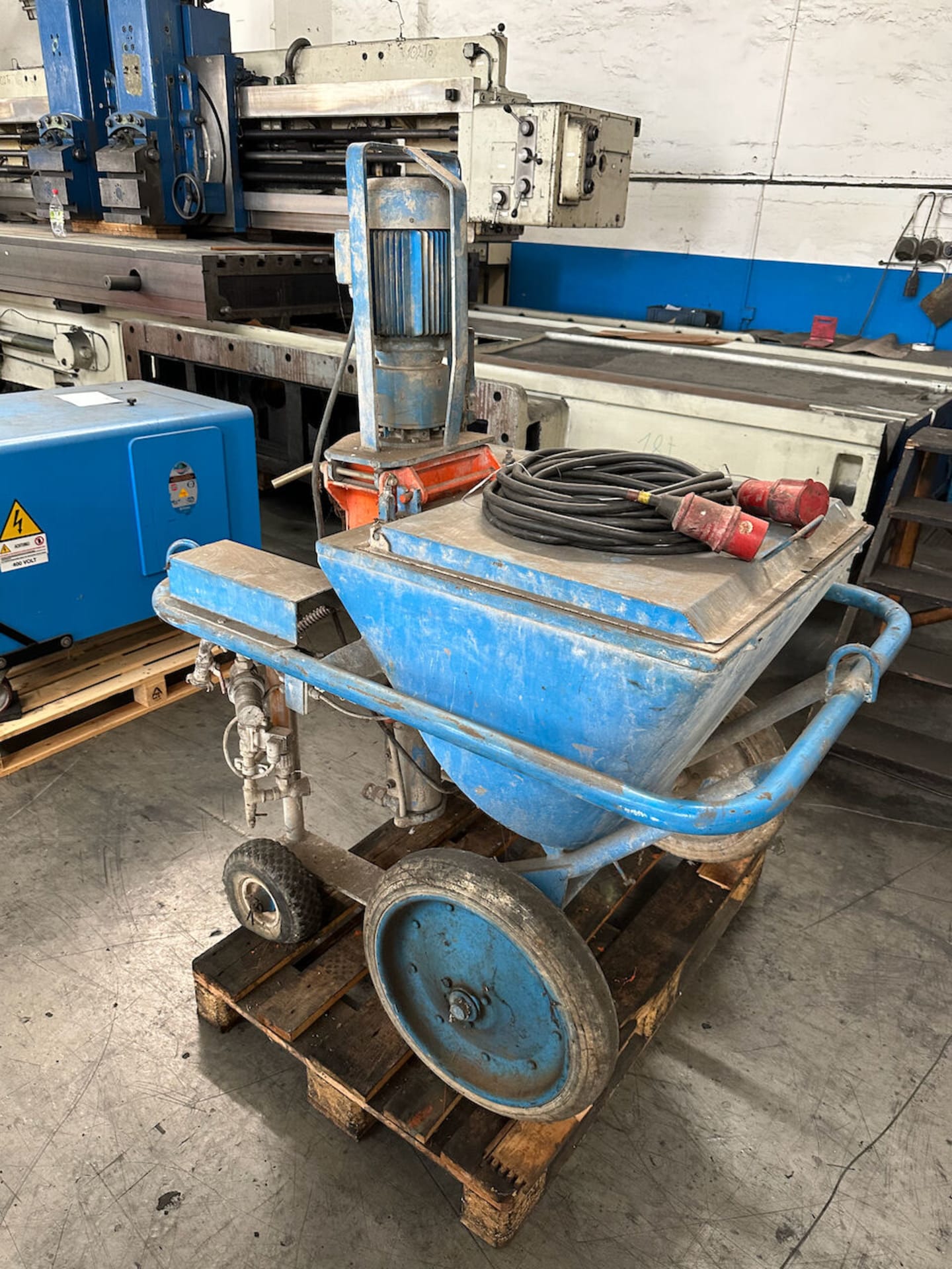 P.F.T. G4 Cleaning machine buy used