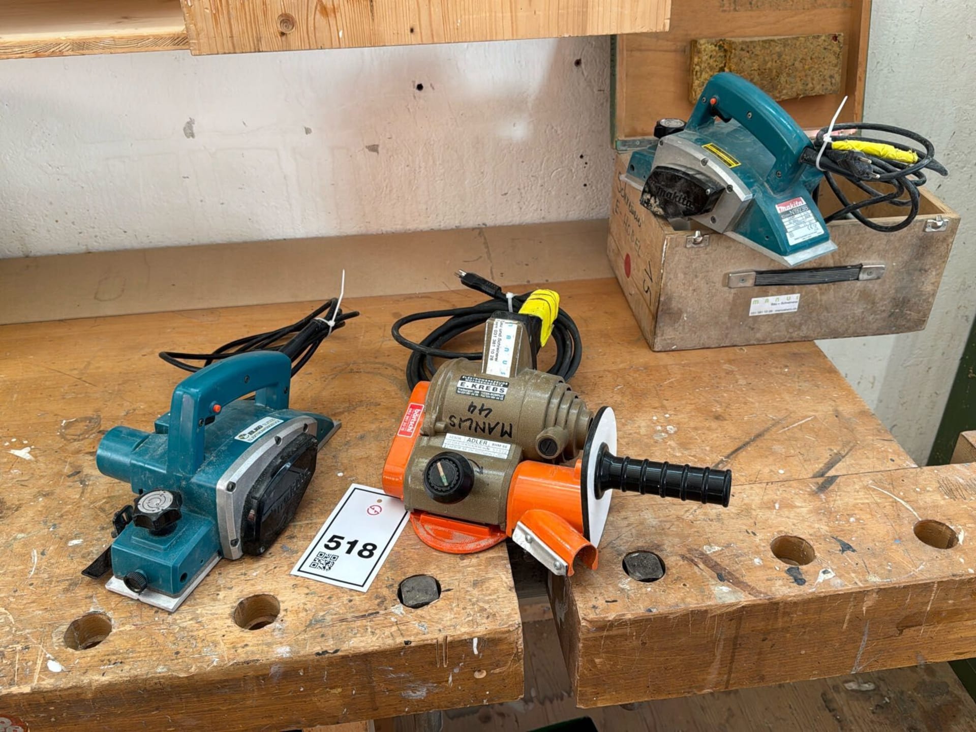 MAKITA Lot one hand planer buy used