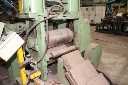 Roll-Forming Machine i_02772981
