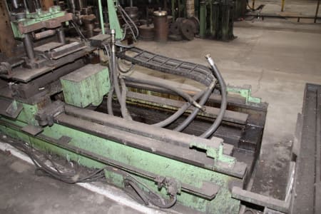 Roll-Forming Machine i_02773013