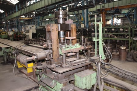 Roll-Forming Machine i_02773014