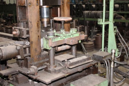Roll-Forming Machine i_02773015