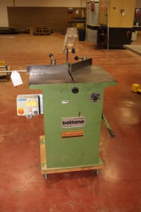 BOTTENE Miter Saw i_02984637