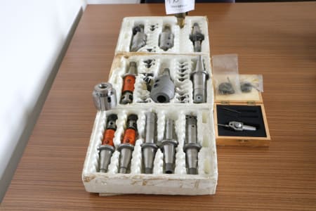 8 Tool Holders for Internal Turning Area i_03189313