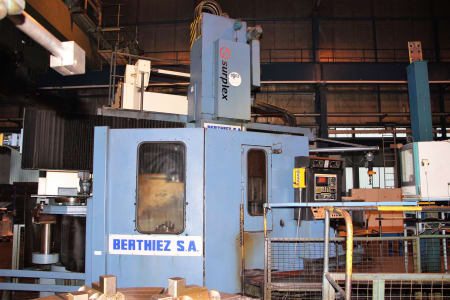 Centro de torneado y fresado vertical CNC BERTHIEZ LVM 160 P i_03208929