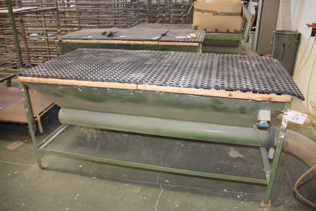 Suction Bench i_03216617