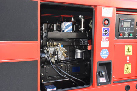 LUCLA GLU-50 Silent diesel generator i_03371705