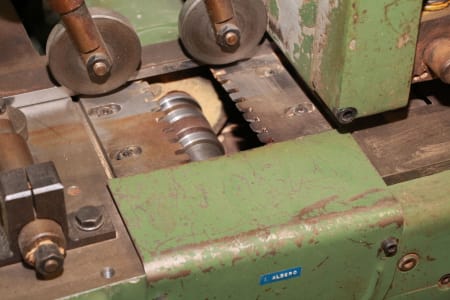 SATURNO Moulder i_03411038